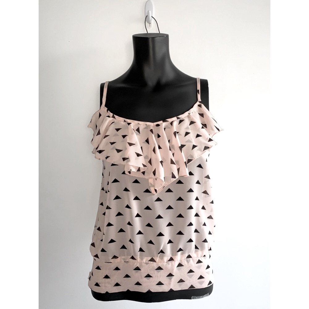 Charlotte Russe tank size medium